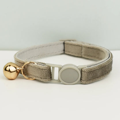 Cat Collar Bowknot Adjustable Safety Pet Collar Velvet Cat Collar Prevent Cats from Choking