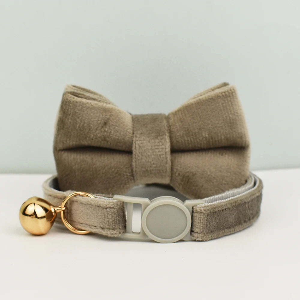 Cat Collar Bowknot Adjustable Safety Pet Collar Velvet Cat Collar Prevent Cats from Choking