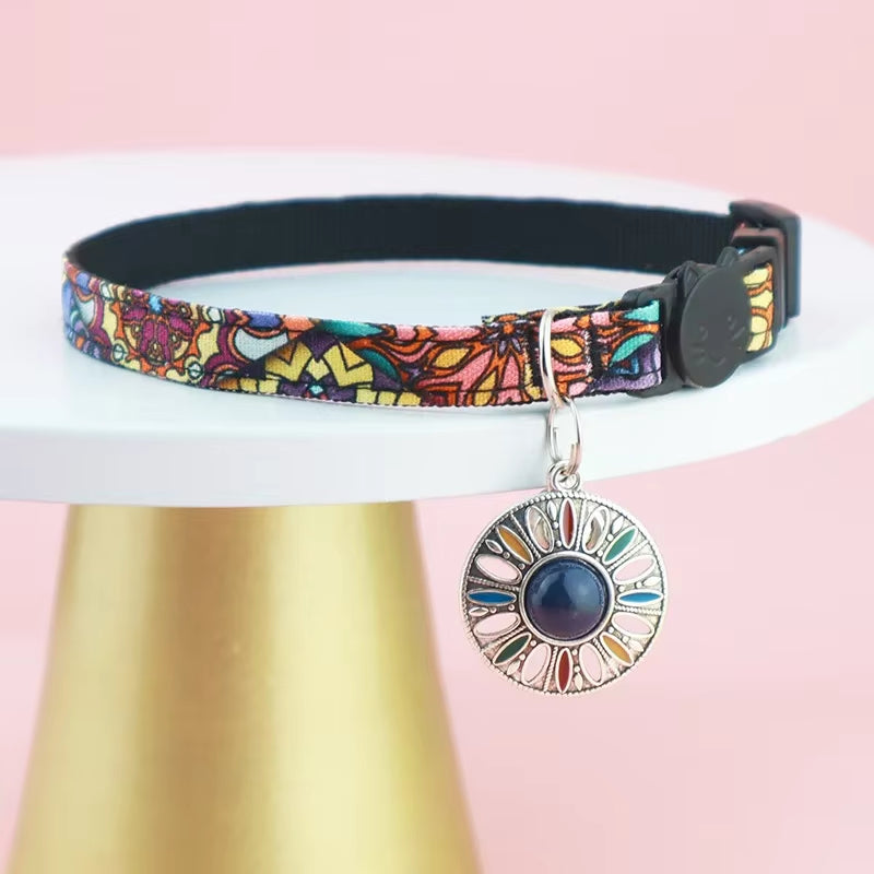 Airtag Cat Collar,Integrated GPS Cat Collar with Air Tag Holder & Bell,Adjustable Breakaway Cat Collar for Girl Boy Cats Puppies